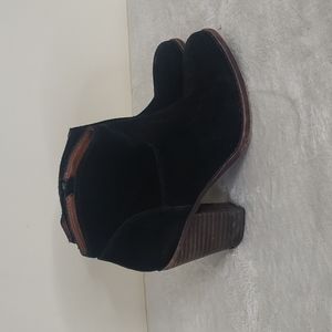 Lucky Brand Black Suede Western Booties
